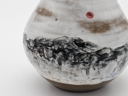 Vase - mountain with red moon