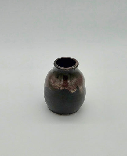 Vase - Small Matt Black with maroon drips